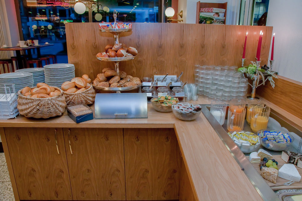 מונסטר Hotel Conti Am Hauptbahnhof מראה חיצוני תמונה